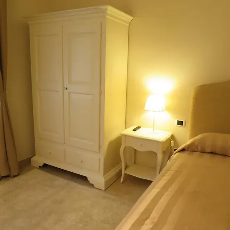 Residenza Marchesi Pontenani Florence Room photo